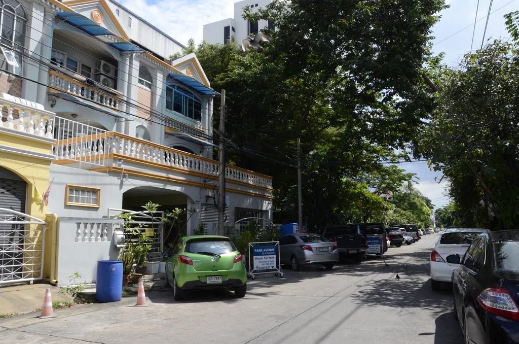 Park Avenue@Huamark Bangkok Dış mekan fotoğraf