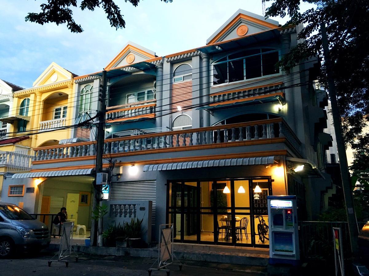 Park Avenue@Huamark Bangkok Dış mekan fotoğraf